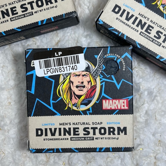 Dr. Squatch All Natural Divine Storm Limted Edition Men's Bar Soap - Picture 3 of 12